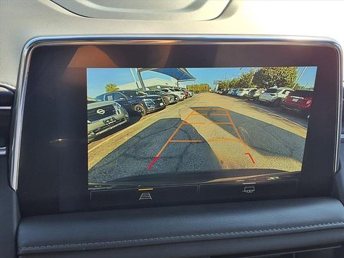 Used 2023 Chevrolet Tahoe LT image 4