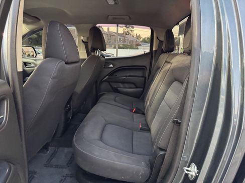 Used 2015 Chevrolet Colorado LT w/ LT Convenience Package AWD/4WD image 31