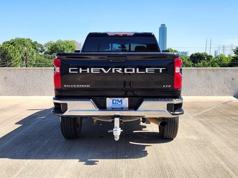 Used 2020 Chevrolet Silverado 2500 LTZ w/ LTZ Texas Edition AWD/4WD image 7
