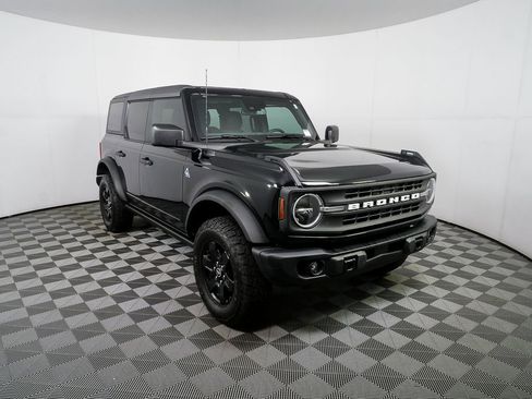Used 2024 Ford Bronco Black Diamond image 25