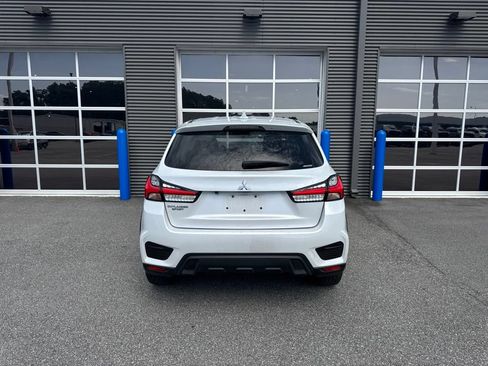 Used 2024 Mitsubishi Outlander Sport SE AWD/4WD image 3