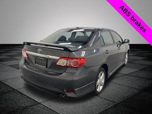 Used 2011 Toyota Corolla S image 7