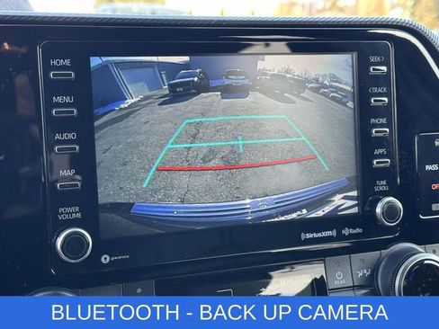 Used 2022 Toyota Highlander XSE image 4