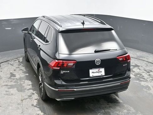 Used 2021 Volkswagen Tiguan SE image 27