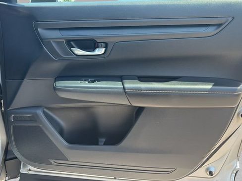 Used 2023 Honda CR-V Sport image 9