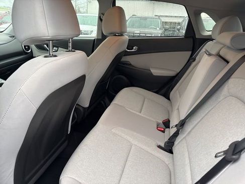 Used 2023 Hyundai Kona SE w/ Cargo Package image 16