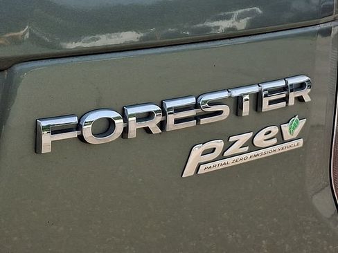 Used 2015 Subaru Forester 2.5i w/ Alloy Wheel Package AWD/4WD image 32