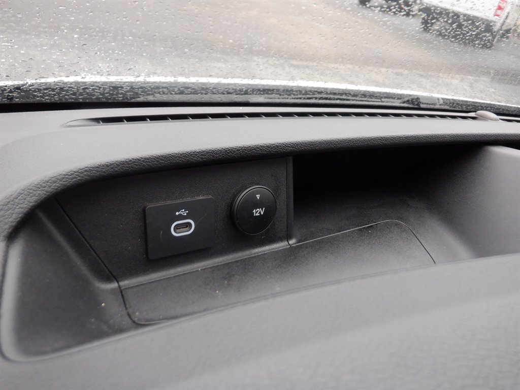 Used 2024 Ford Transit 350 XLT RWD image 17