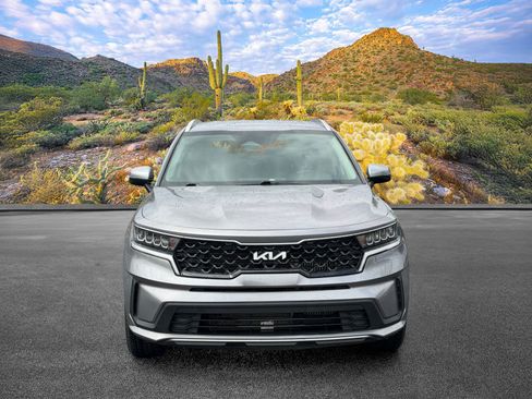 Used 2022 Kia Sorento S FWD image 5