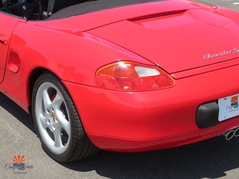 Used 2001 Porsche Boxster S RWD image 12