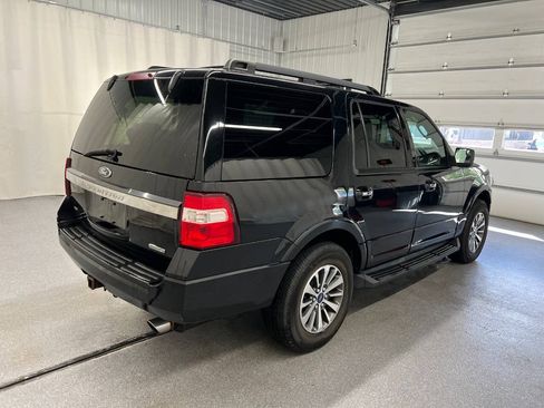 Used 2016 Ford Expedition XLT AWD/4WD image 4