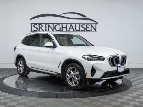 Used 2022 BMW X3 xDrive30i w/ Premium Package 2 (ZPA) image 3