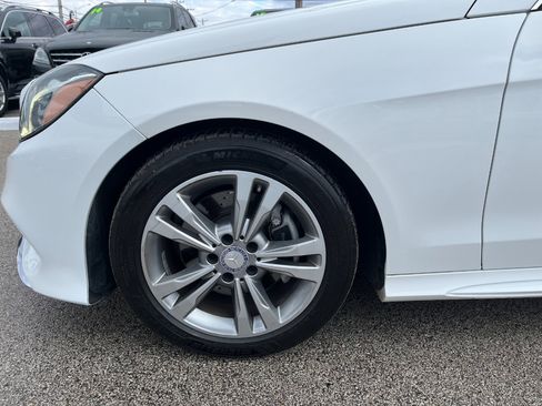 Used 2016 Mercedes-Benz E 250 Sedan image 13