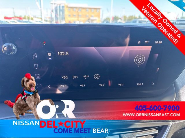 Used 2024 Buick Encore GX Sport Touring AWD/4WD image 25