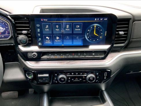 Used 2024 Chevrolet Silverado 1500 LTZ w/ Technology Package AWD/4WD image 6