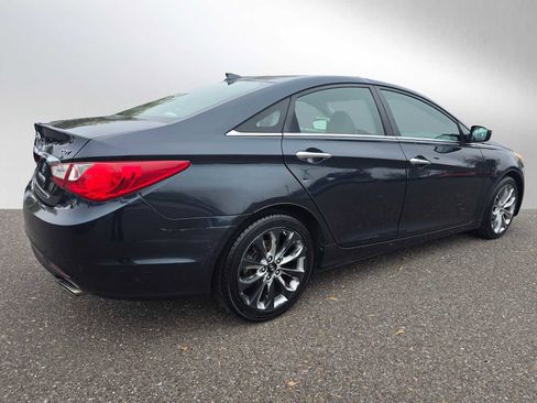 Used 2012 Hyundai Sonata SE w/ Navigation & Sunroof Pkg image 3