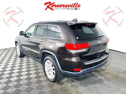Used 2017 Jeep Grand Cherokee Limited image 5