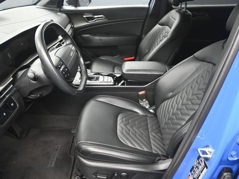 Certified 2026 Kia Sportage X-Line AWD/4WD image 13