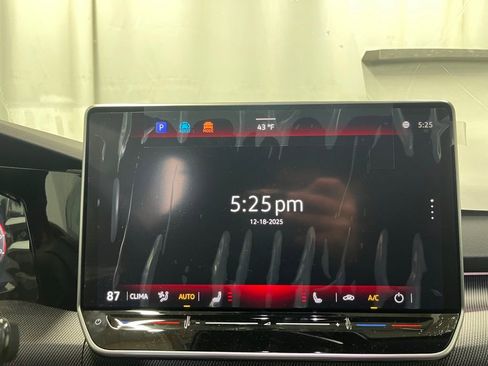 New 2026 Volkswagen GTI SE image 17