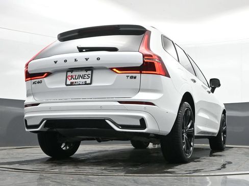 New 2026 Volvo XC60 T8 Ultra w/ Climate Package AWD/4WD image 32