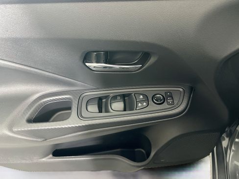 Used 2024 Nissan Versa SV FWD image 15
