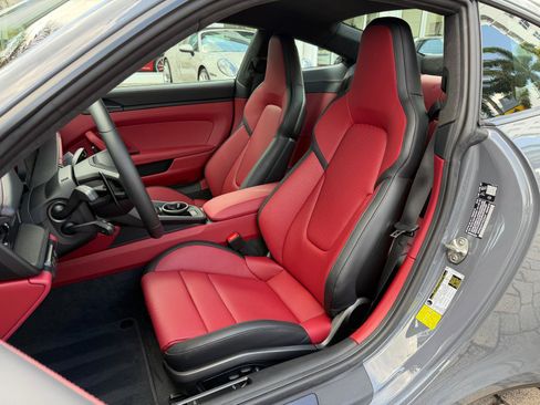 Used 2026 Porsche 911 Carrera 4 GTS AWD/4WD image 36