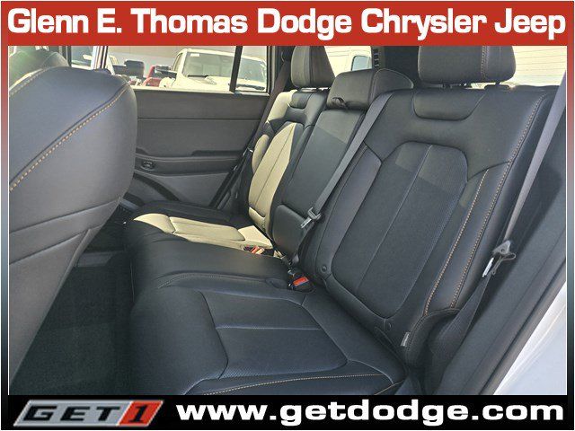 New 2026 Jeep Cherokee Overland AWD/4WD image 12