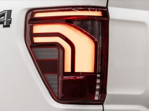 Used 2025 Ford F150 Lariat image 12