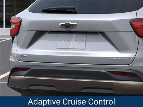 New 2026 Chevrolet Trax ACTIV w/ Sunroof Package FWD image 16