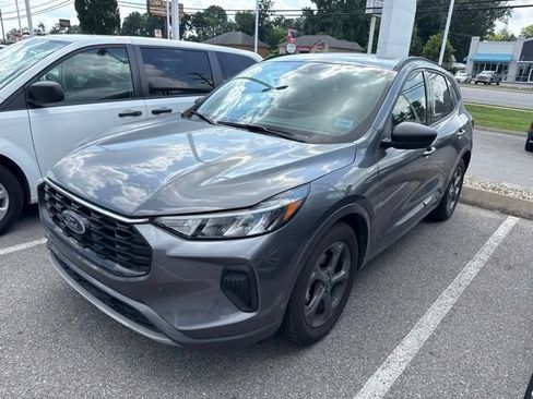 Used 2023 Ford Escape ST-Line w/ Tech Pack #1 FWD image 1