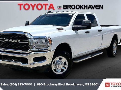 Used 2023 RAM 2500 Tradesman w/ Safety Group AWD/4WD image 10