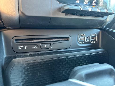 Used 2019 RAM 1500 Big Horn AWD/4WD image 30