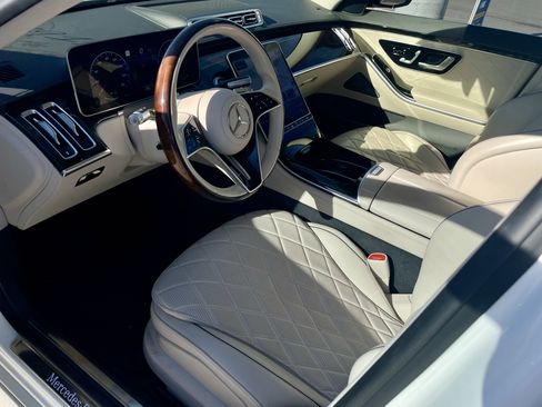 Used 2021 Mercedes-Benz S 580 4MATIC Sedan image 12