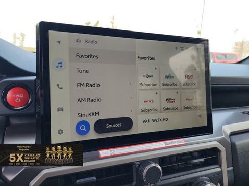 Used 2025 Toyota Tacoma TRD Sport w/ TRD Sport Premium Package image 39