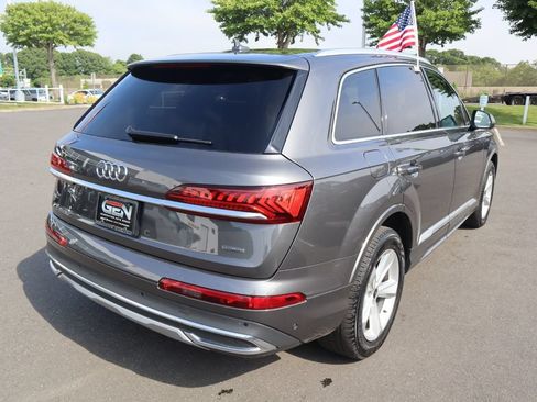 Used 2021 Audi Q7 2.0T Premium w/ Convenience Package AWD/4WD image 4