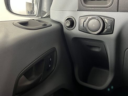 Used 2019 Ford Transit 350 Base image 21