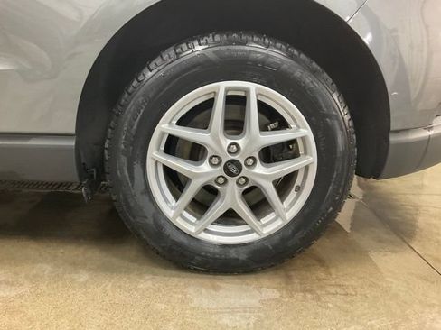 Certified 2023 Ford Edge SEL w/ Convenience Package AWD/4WD image 15