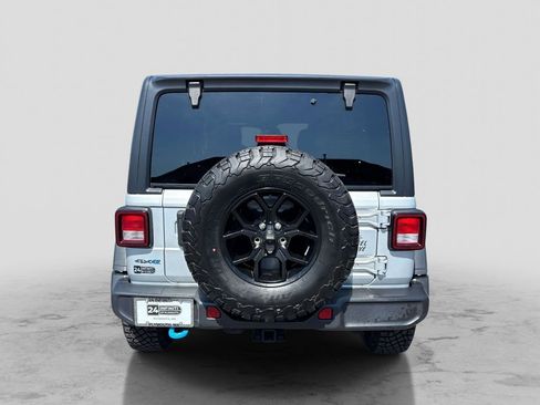 Used 2024 Jeep Wrangler Unlimited AWD/4WD image 4