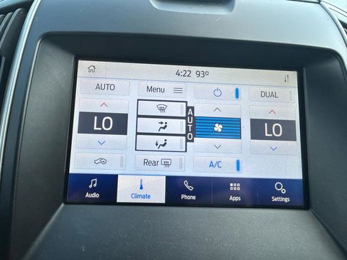 Used 2020 Ford Edge SEL w/ Convenience Package AWD/4WD image 23