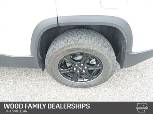 Certified 2023 GMC Acadia AT4 w/ Technology Package image 10