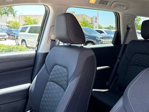Used 2026 Nissan Pathfinder S AWD/4WD image 12