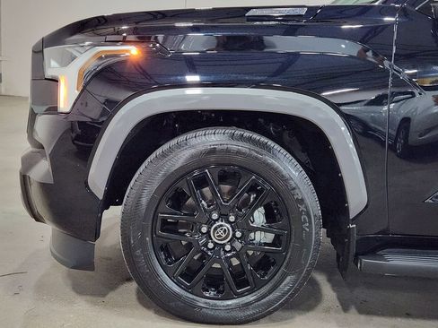 Used 2024 Toyota Sequoia Limited image 5