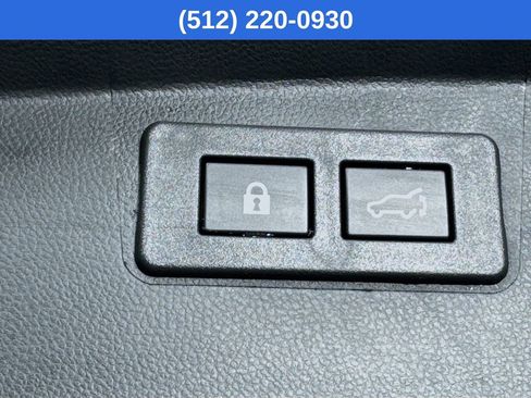 Certified 2025 Subaru Outback Premium image 31