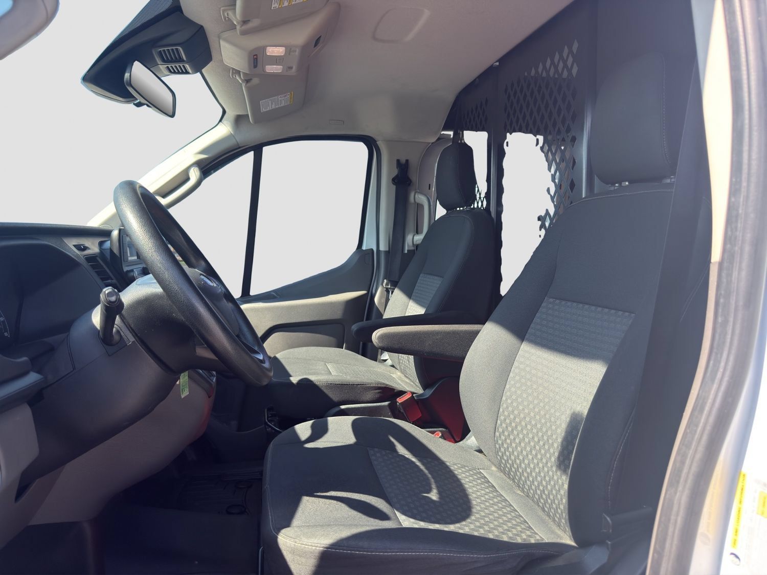 Used 2023 Ford Transit 250 Low Roof w/ Exterior Upgrade Package RWD image 9