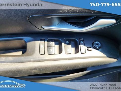 Used 2024 Hyundai Santa Cruz SEL AWD/4WD image 10