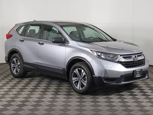 Used 2019 Honda CR-V LX image 2