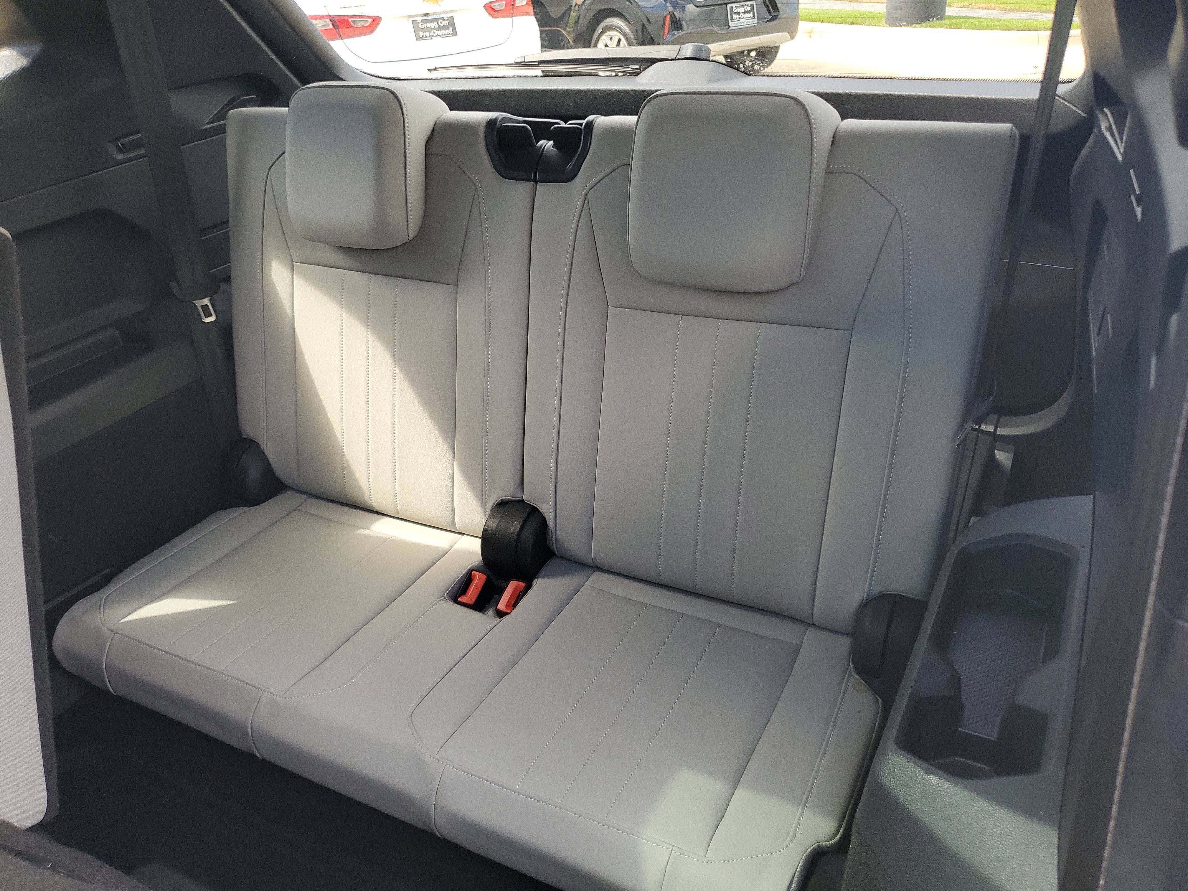 Used 2024 Volkswagen Tiguan SE R-Line FWD image 28