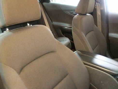 Used 2023 Chevrolet Malibu LT image 11