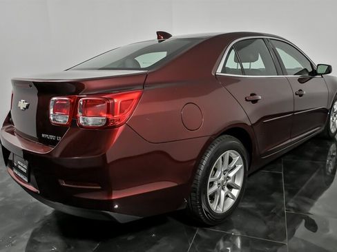 Used 2015 Chevrolet Malibu LT w/ Power Convenience Package FWD image 10