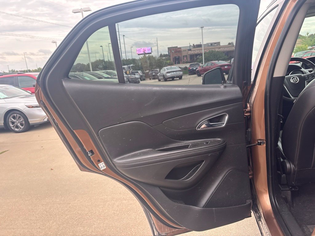 Used 2016 Buick Encore FWD image 30